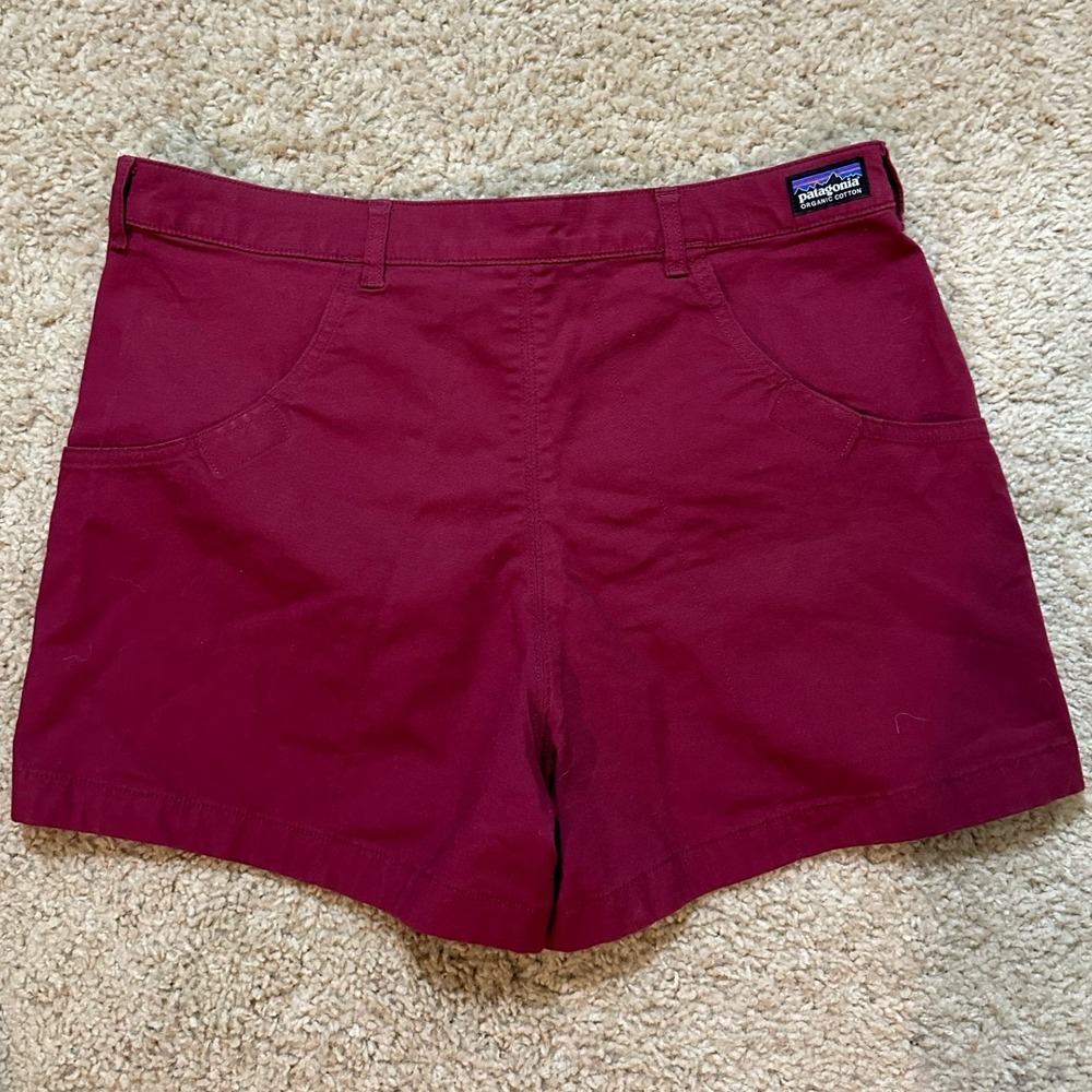 Patagonia Organic Cotton Shorts Women's Casual Burgundy Outdoor Size 14 - Picture 2 of 3